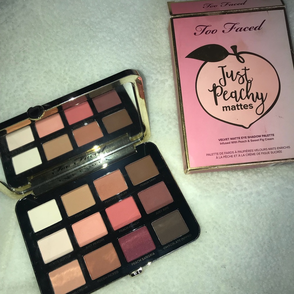 Too Faced Peachy Matte Eyeshadow Palette